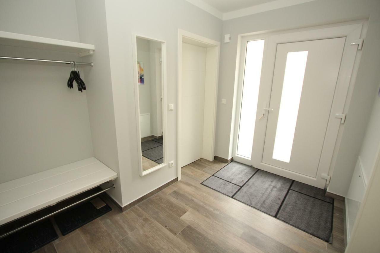 Familienfreundliches Ferienhaus In Kroepelin Extérieur photo